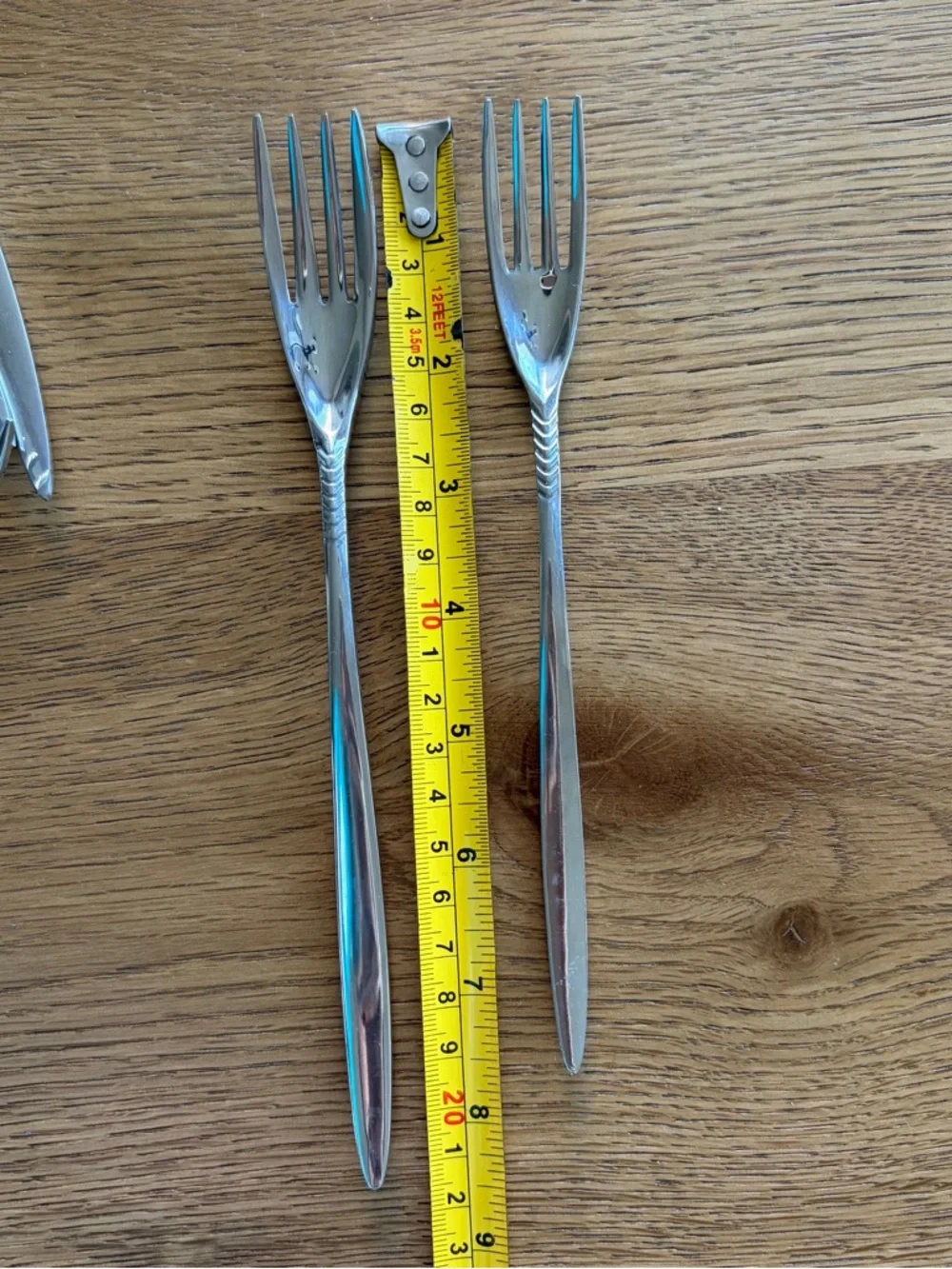 Hisar Mamba 6 Large + 6 Small Fork Set AISI 304 Stainless Steel + 8 Knives Free